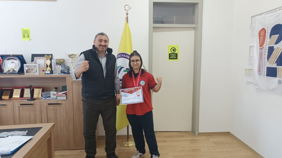 Öğrencimiz Güreşte Türkiye 2.si Oldu